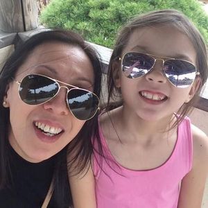 Meet your Posher, Ma